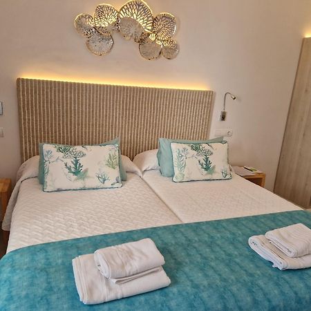 Apartamentos Costamar II Ес Пухолс Екстериор снимка