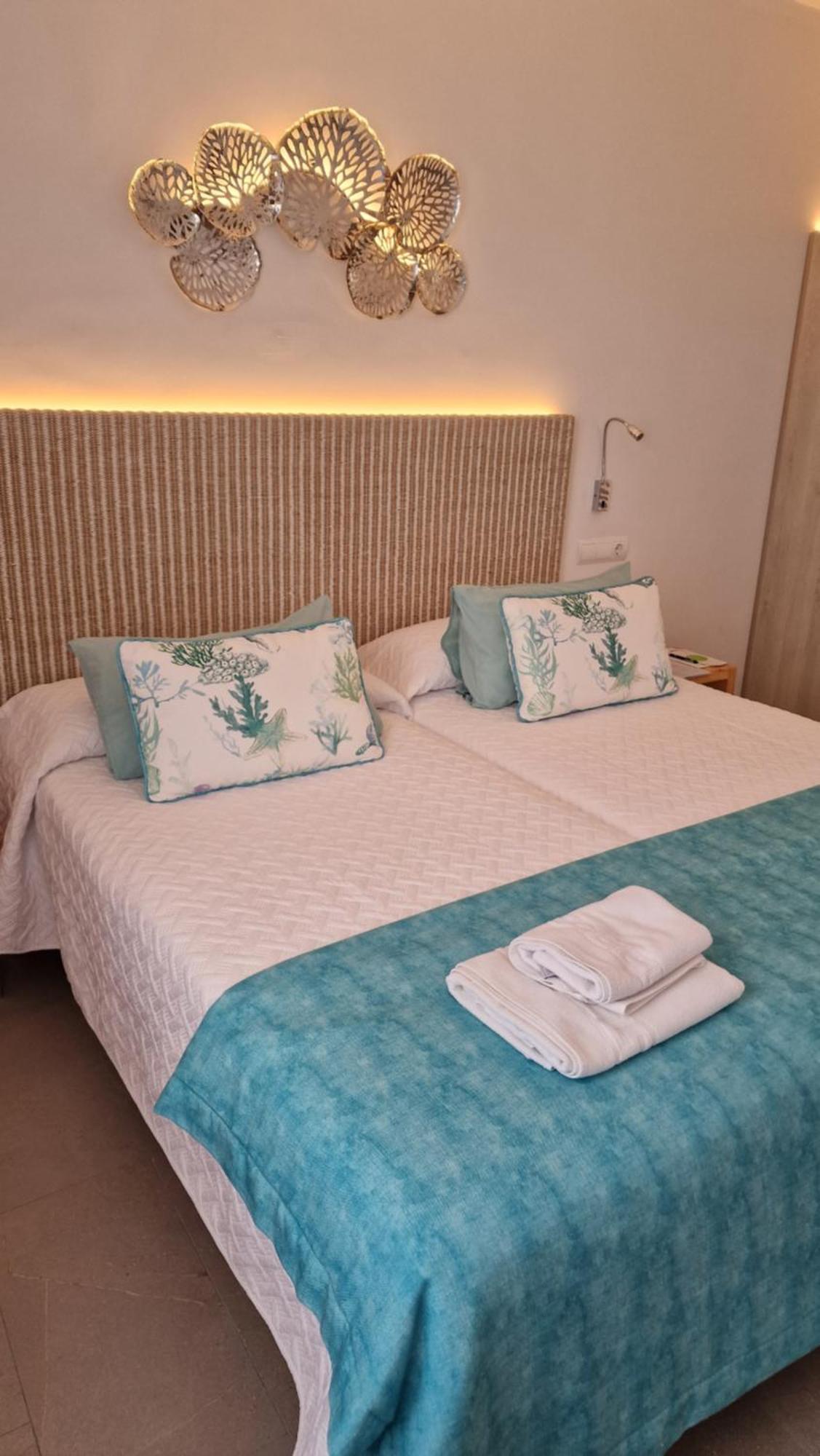 Apartamentos Costamar II Ес Пухолс Екстериор снимка