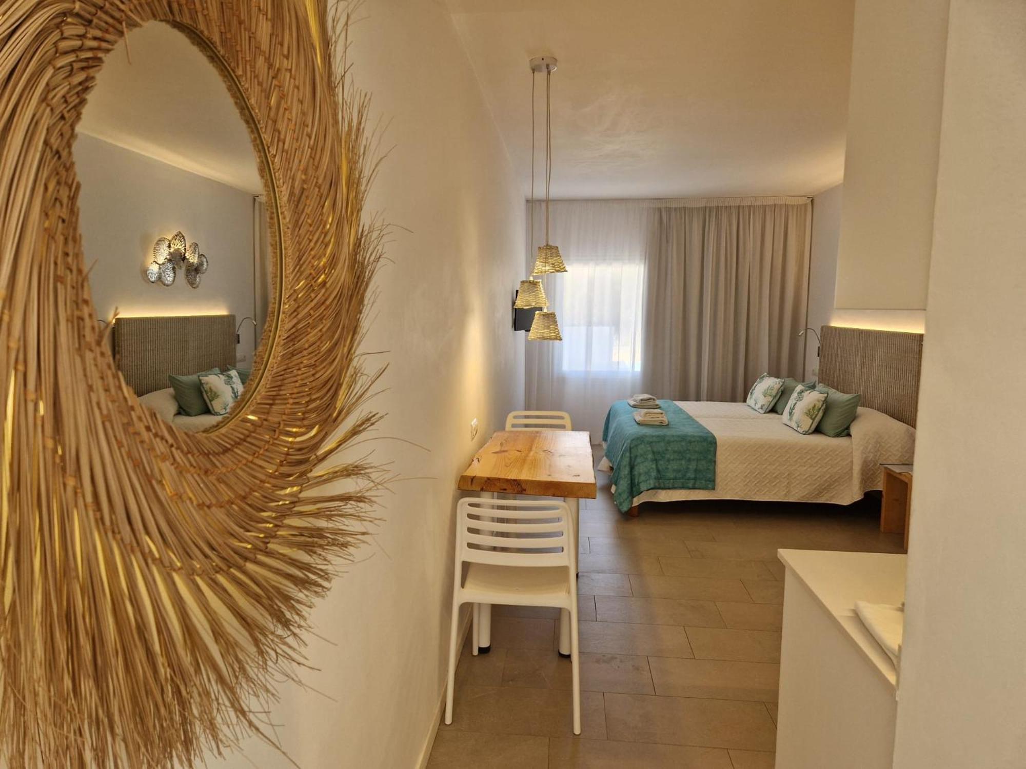 Apartamentos Costamar II Ес Пухолс Екстериор снимка