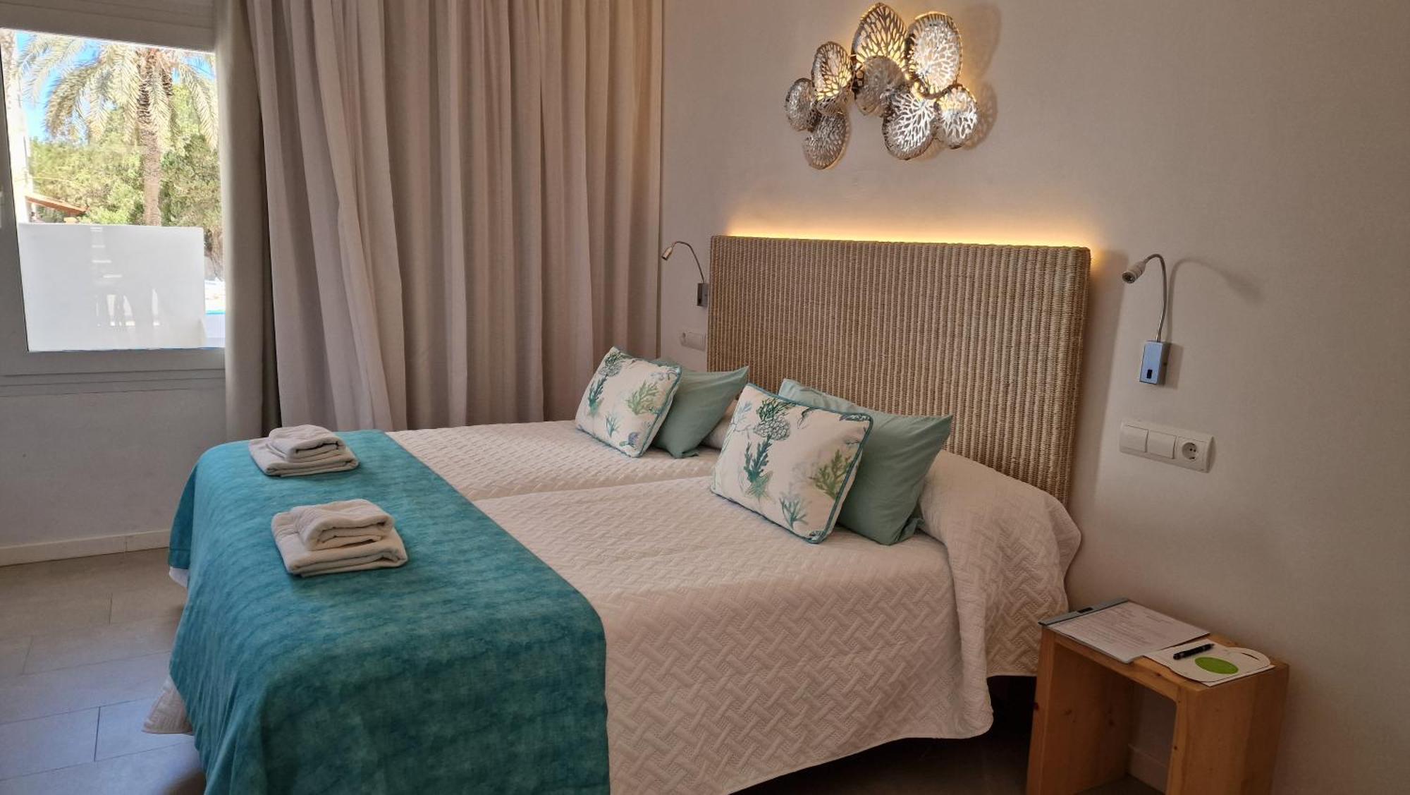 Apartamentos Costamar II Ес Пухолс Екстериор снимка