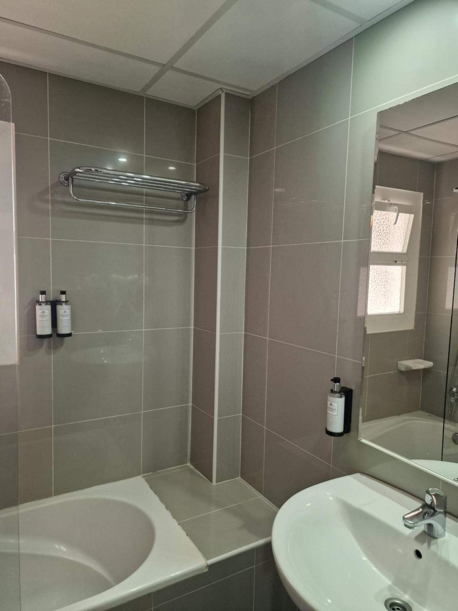 Apartamentos Costamar II Ес Пухолс Екстериор снимка